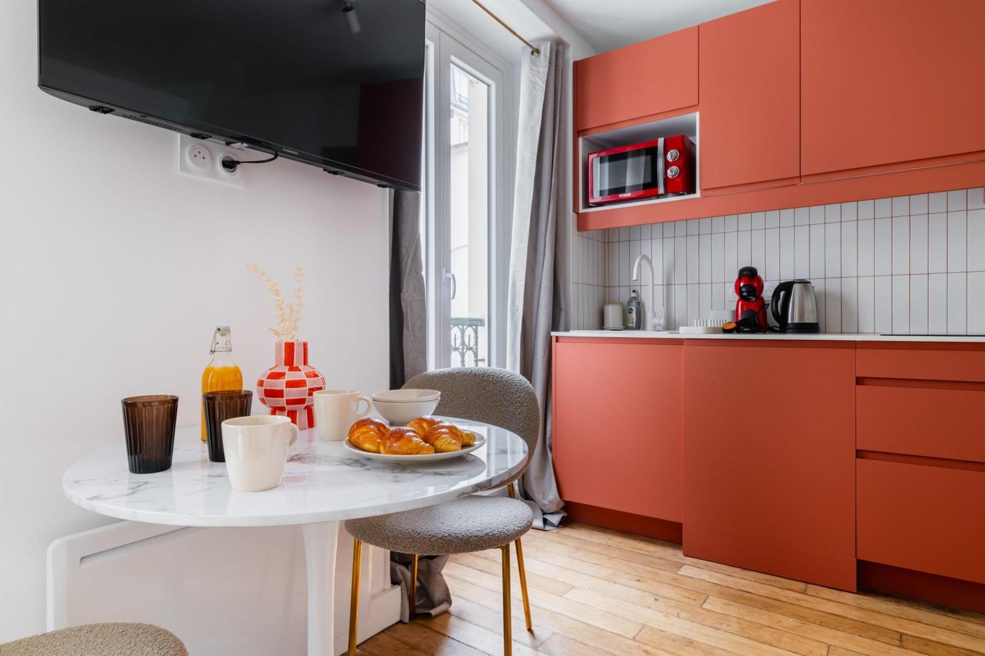 Grand Studio Refait A Neuf Paris 16 - 4P - Flat-Guest Exterior photo